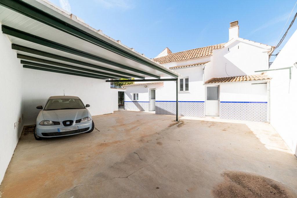 House for Sale in Lecrín