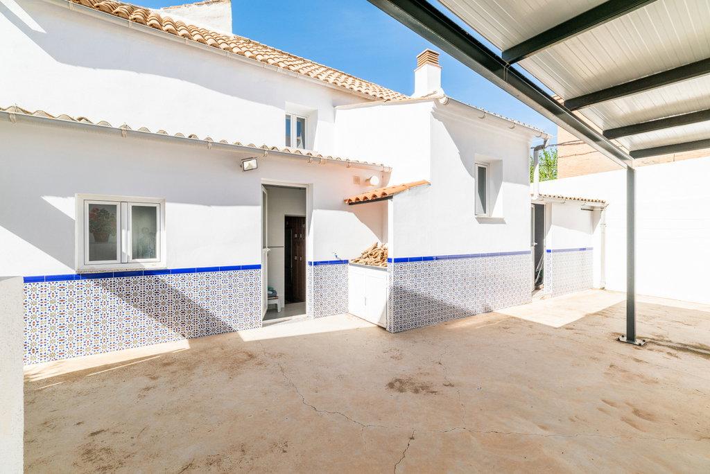 House for Sale in Lecrín