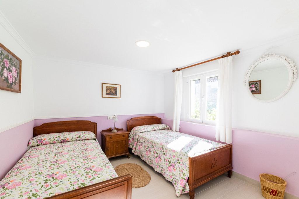 House for Sale in Lecrín