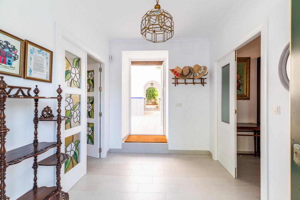 House for Sale in Lecrín