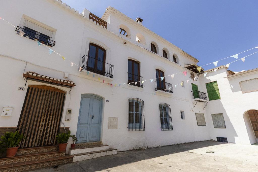 House for Sale in Lecrín