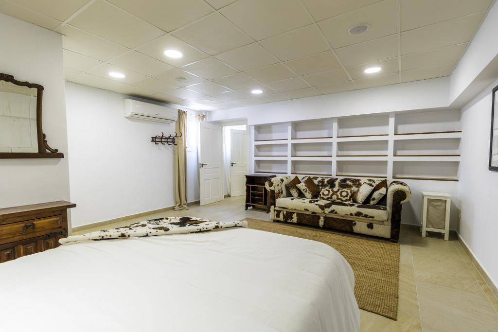 Villa for Sale in El Valle
