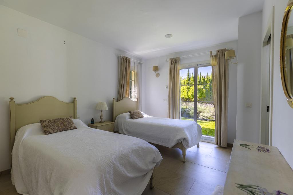 Villa for Sale in El Valle