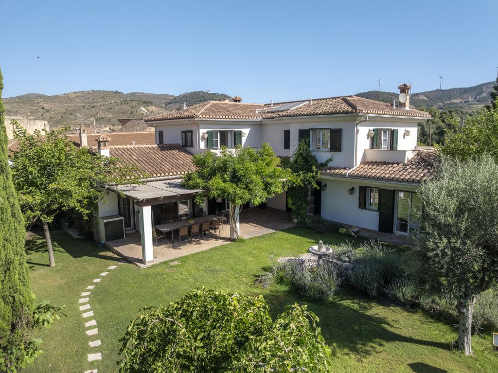 Villa for Sale in El Valle