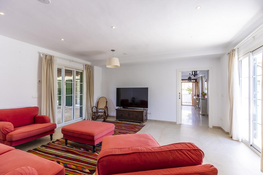 Villa for Sale in El Valle
