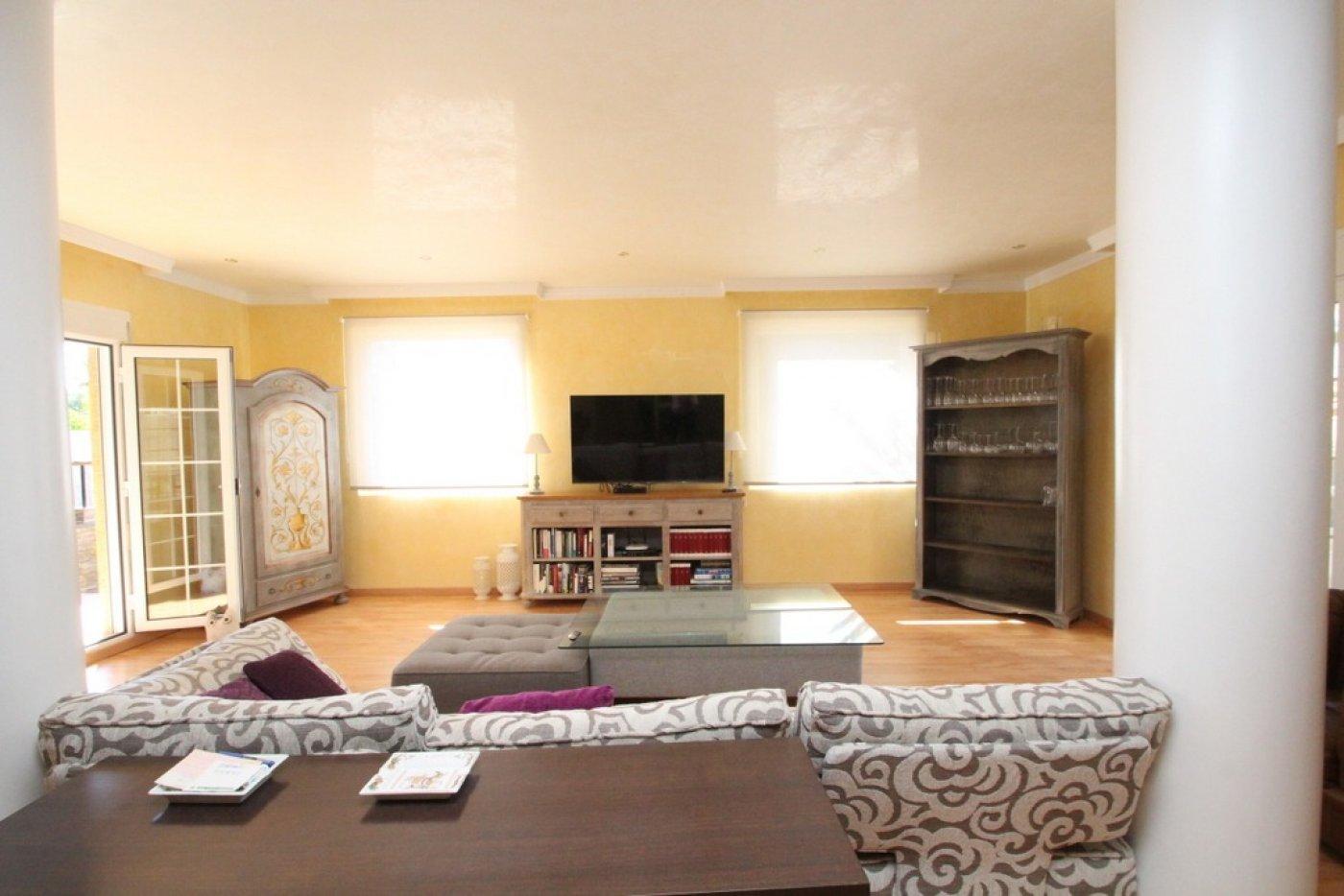 Villa en Venta en Orihuela