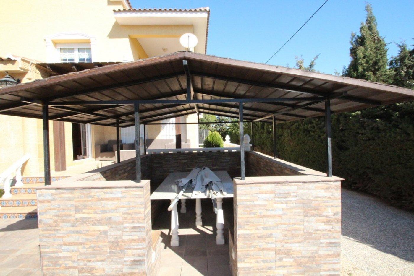 Villa en Venta en Orihuela