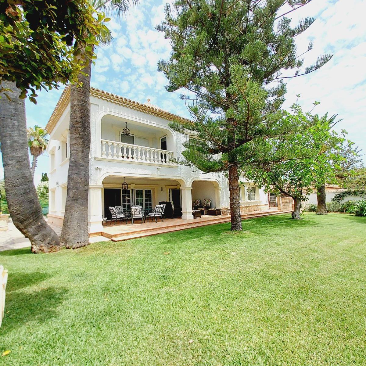 Chalet en Venta en Orihuela