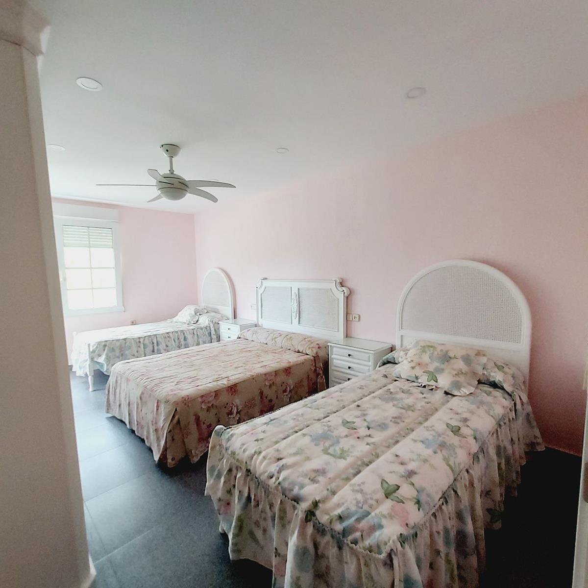 Chalet en Venta en Orihuela