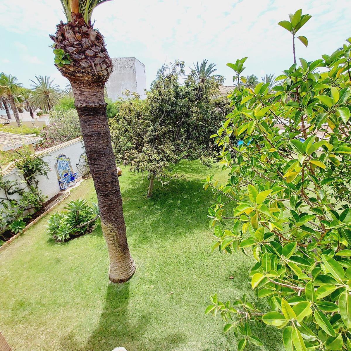 Chalet en Venta en Orihuela