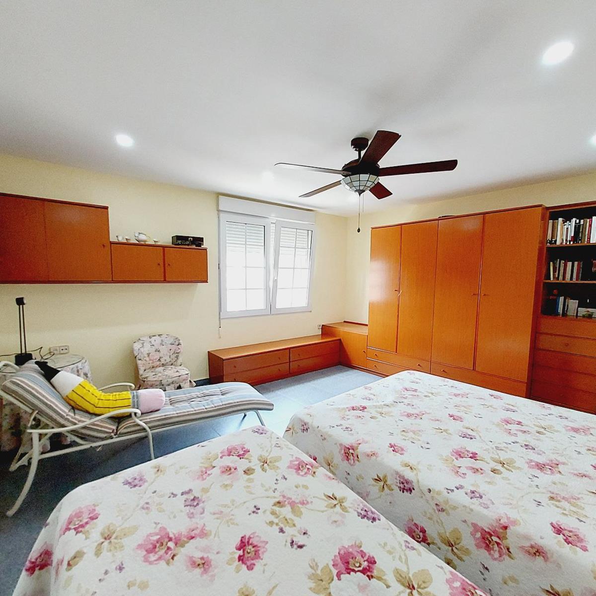 Chalet en Venta en Orihuela