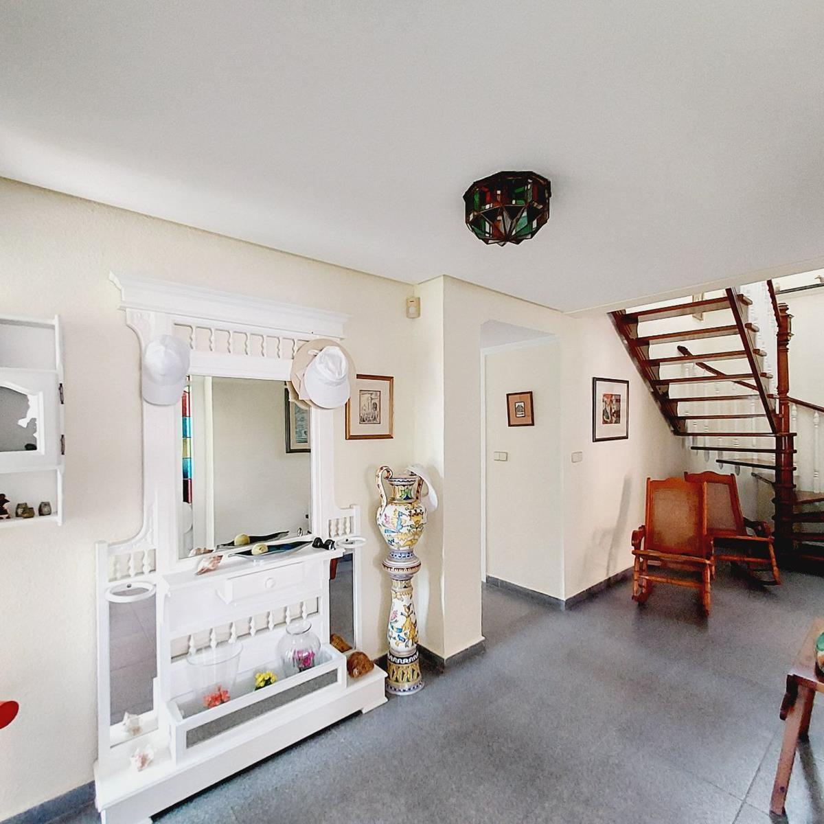 Chalet en Venta en Orihuela