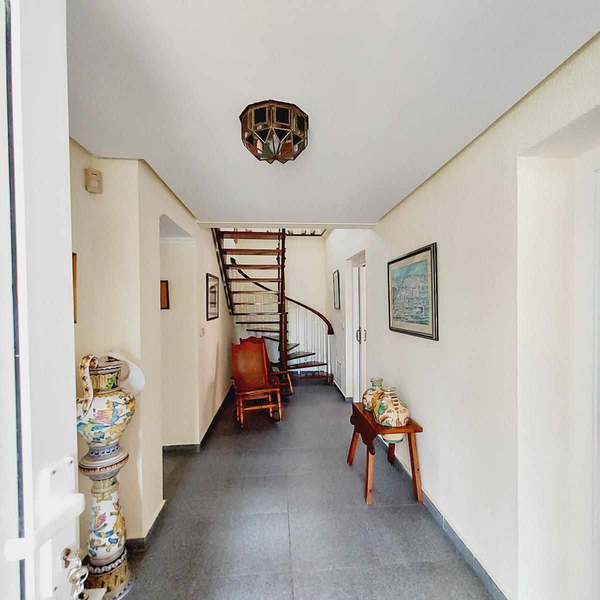 Chalet en Venta en Orihuela