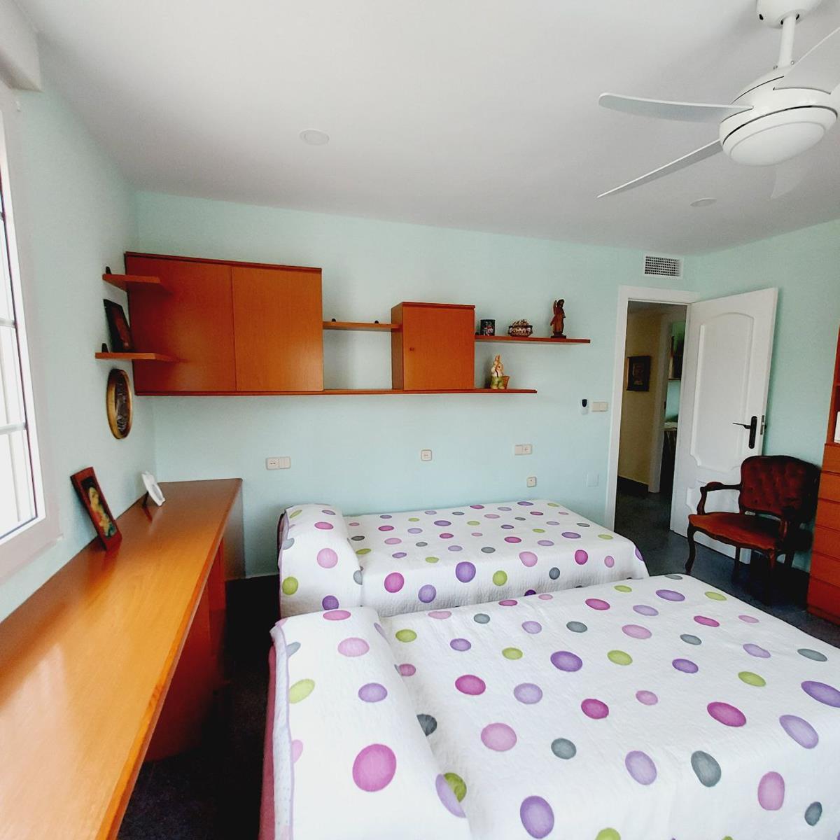 Chalet en Venta en Orihuela
