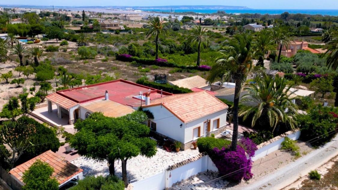 Finca en Venta en Elche