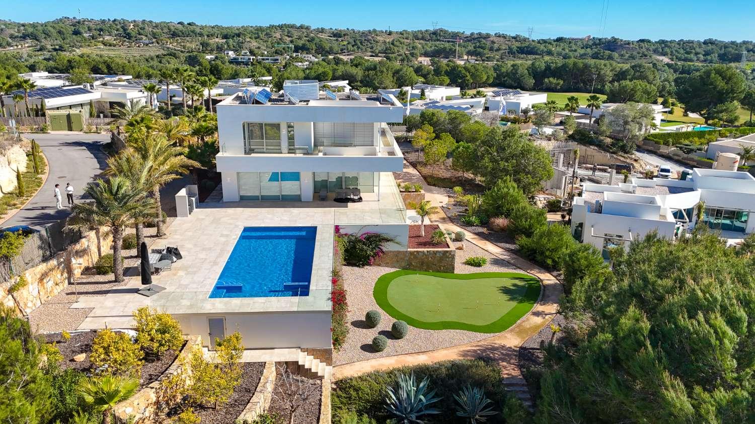 Villa en Venta en Orihuela