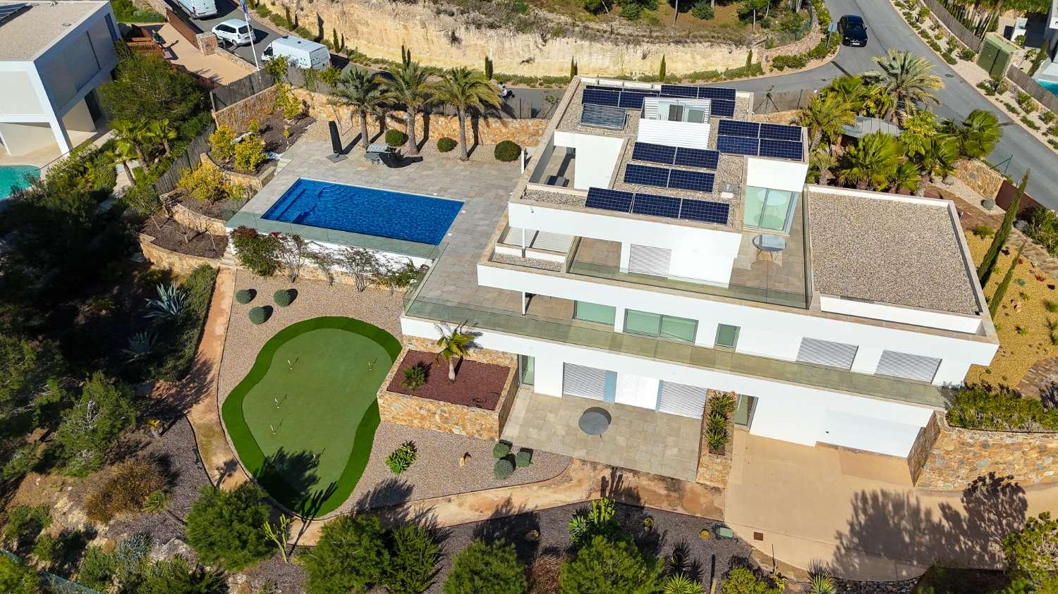 Villa en Venta en Orihuela