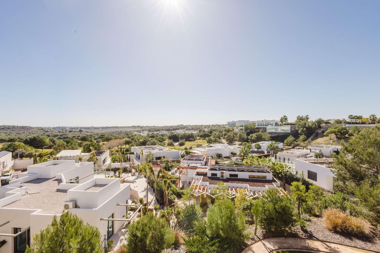 Villa en Venta en Orihuela