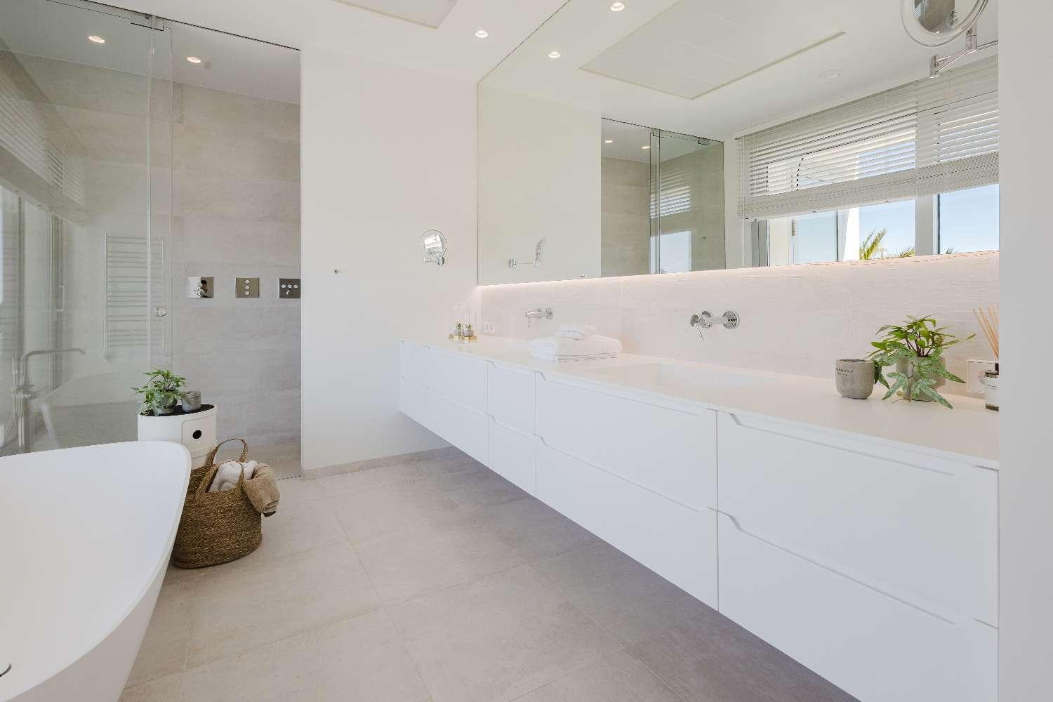 Villa en Venta en Orihuela