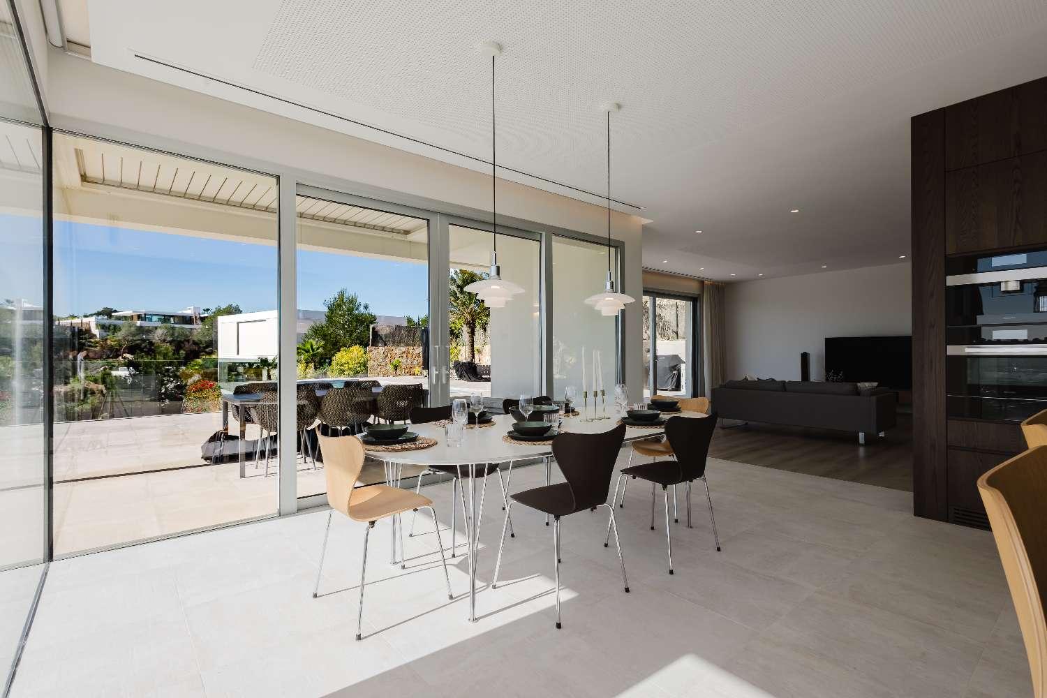 Villa en Venta en Orihuela