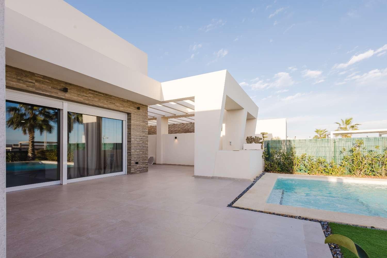 Villa en Venta en Algorfa