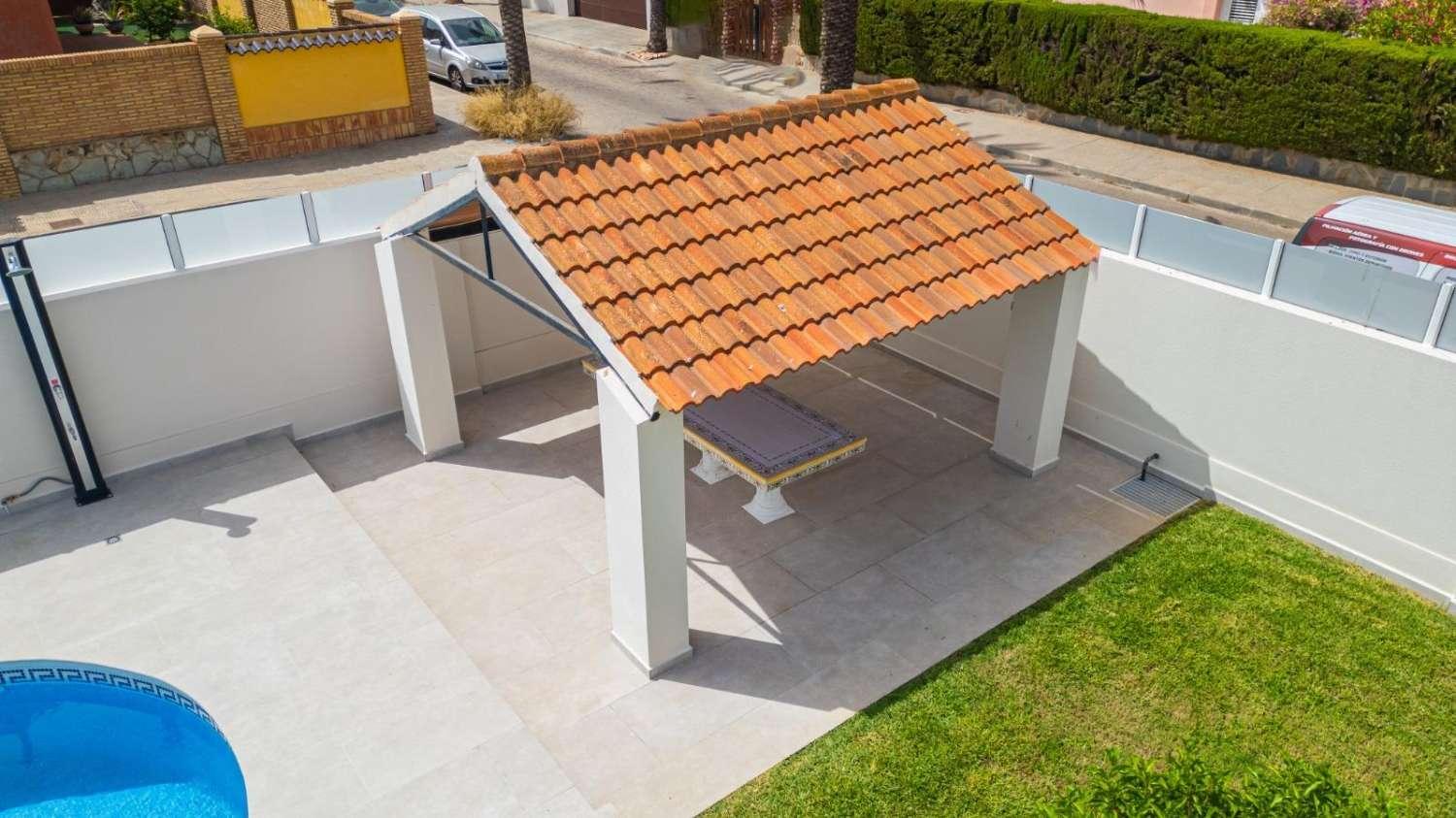 Villa en Venta en Orihuela
