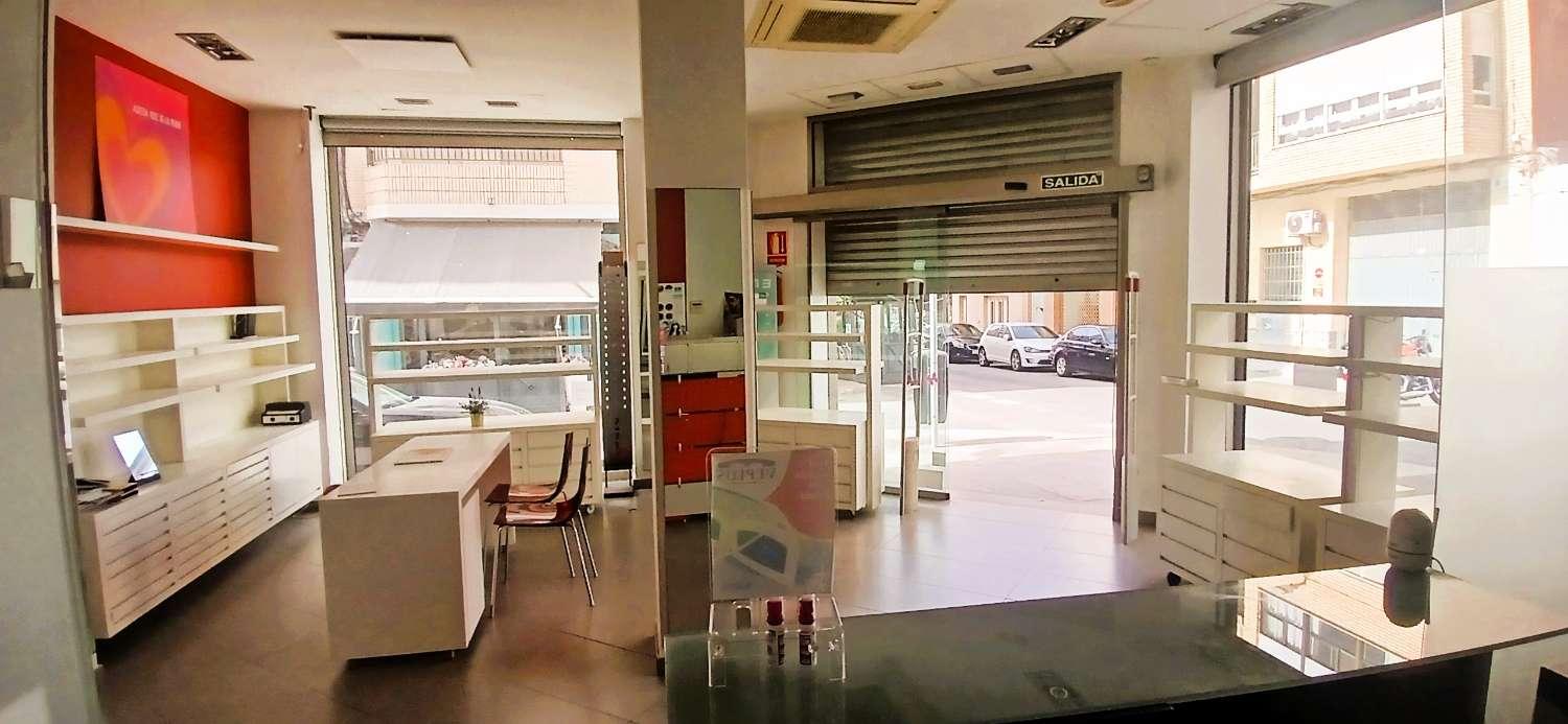 Local en Venta en Torrevieja
