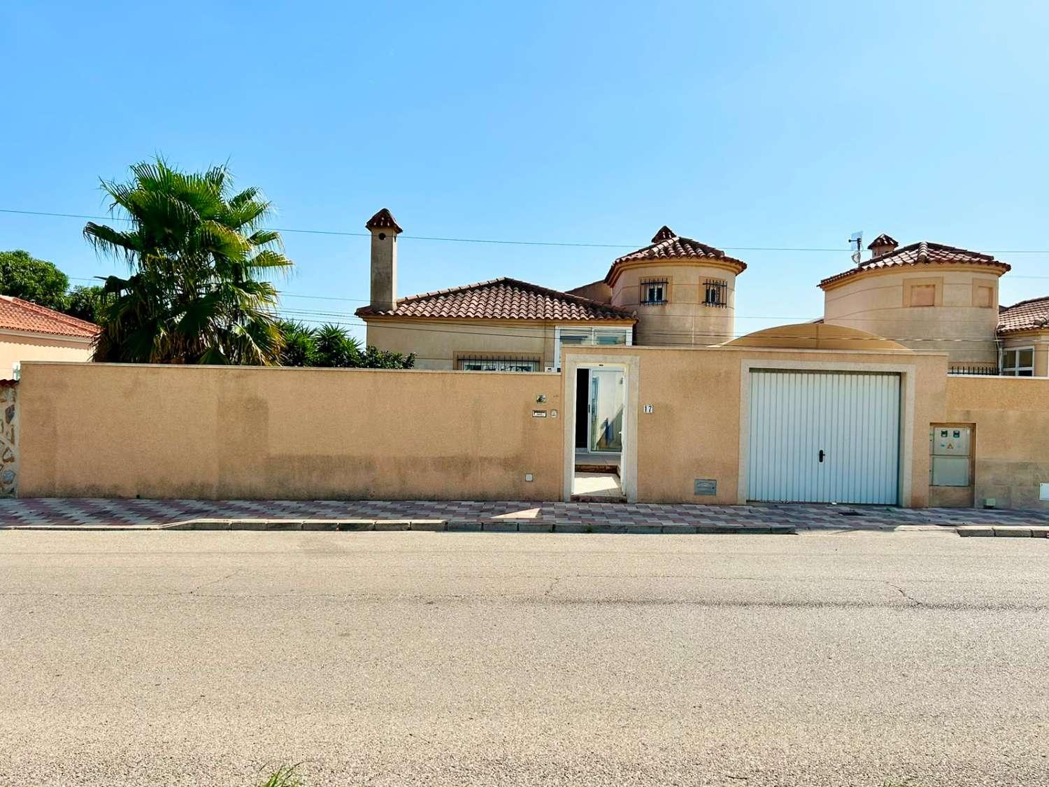 Villa en Venta en Torrevieja