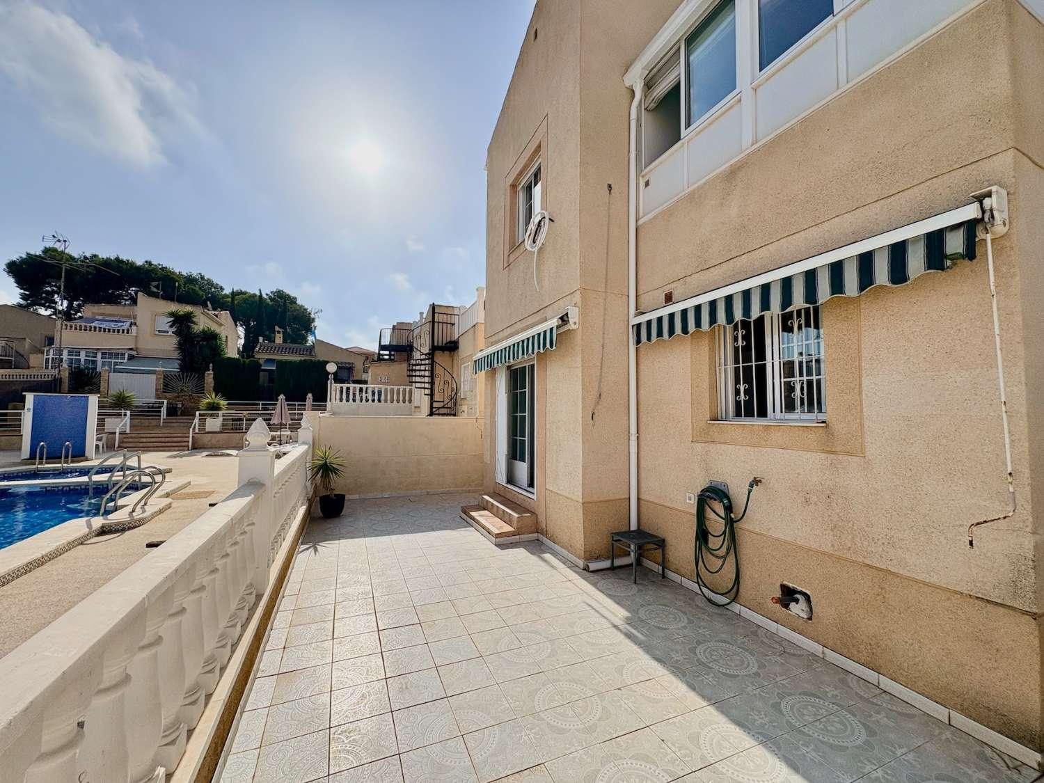 Chalet en Venta en Torrevieja