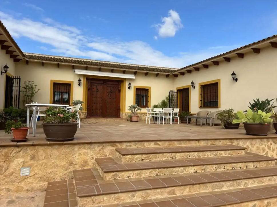 Finca en Venta en Orihuela