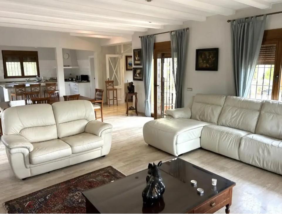 Finca en Venta en Orihuela
