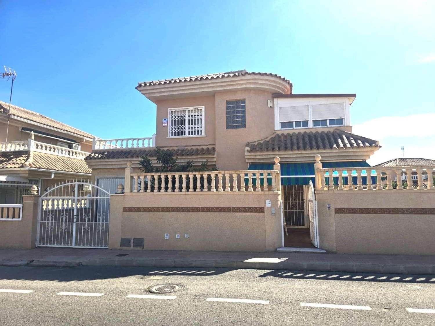Chalet en Venta en Torrevieja