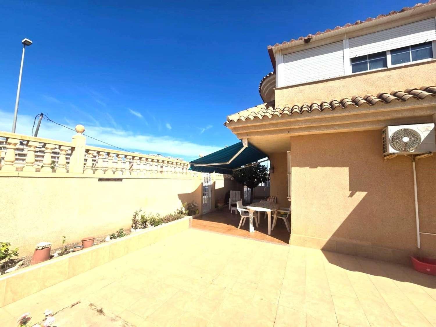 Chalet en Venta en Torrevieja
