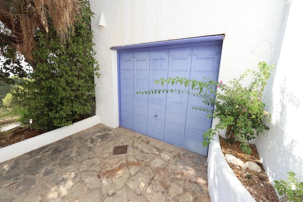 Chalet for Sale in Altea