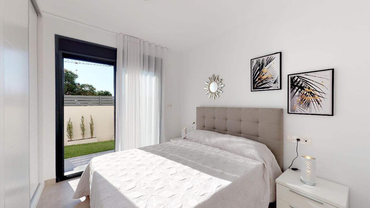 Villa for Sale in Los Montesinos