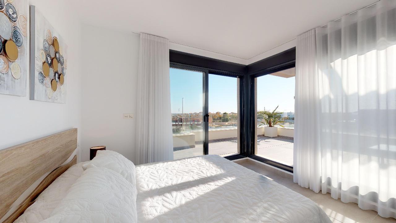 Villa for Sale in Los Montesinos