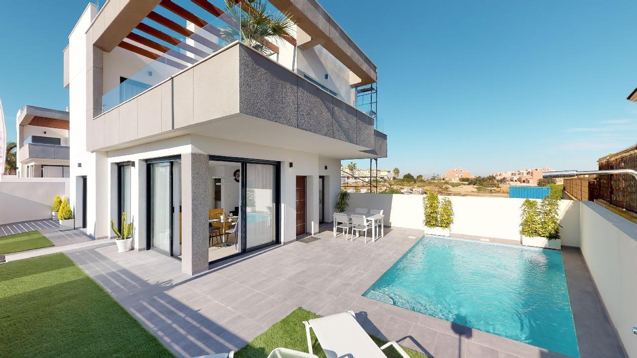 Villa for Sale in Los Montesinos