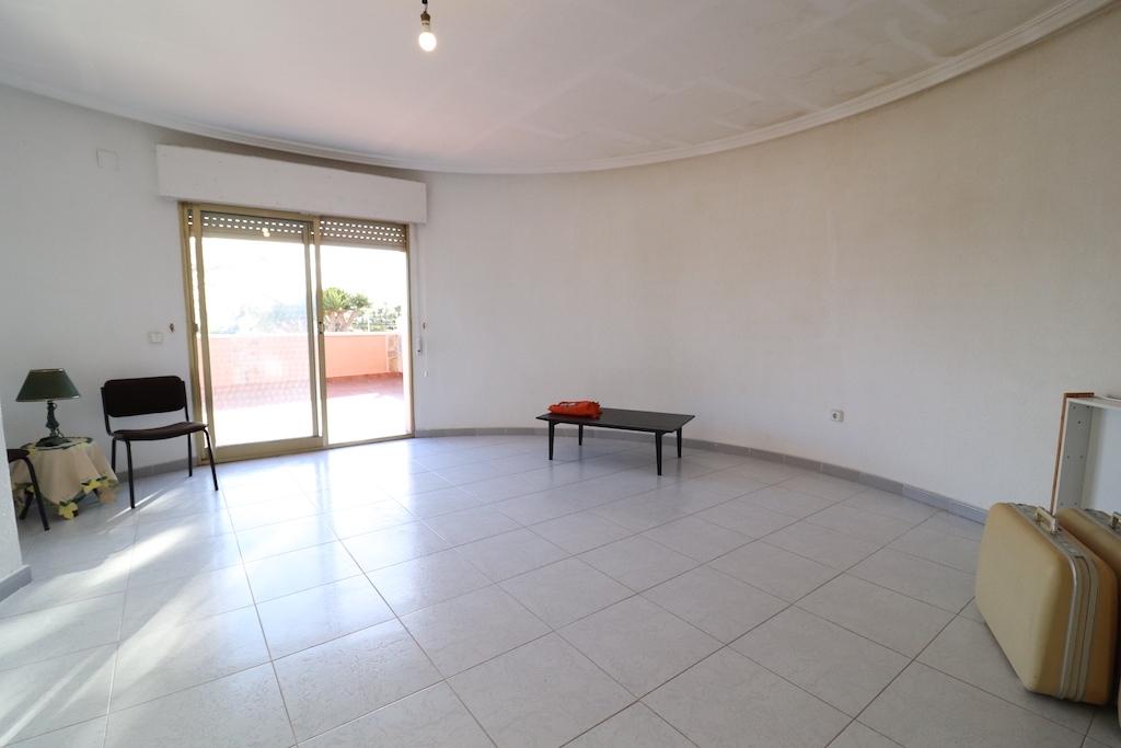 Chalet for Sale in Torrevieja
