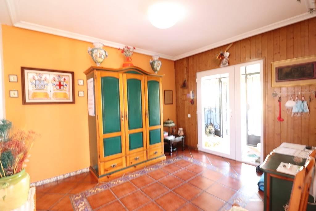 Chalet for Sale in Torrevieja