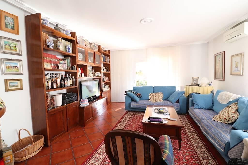 Chalet for Sale in Torrevieja
