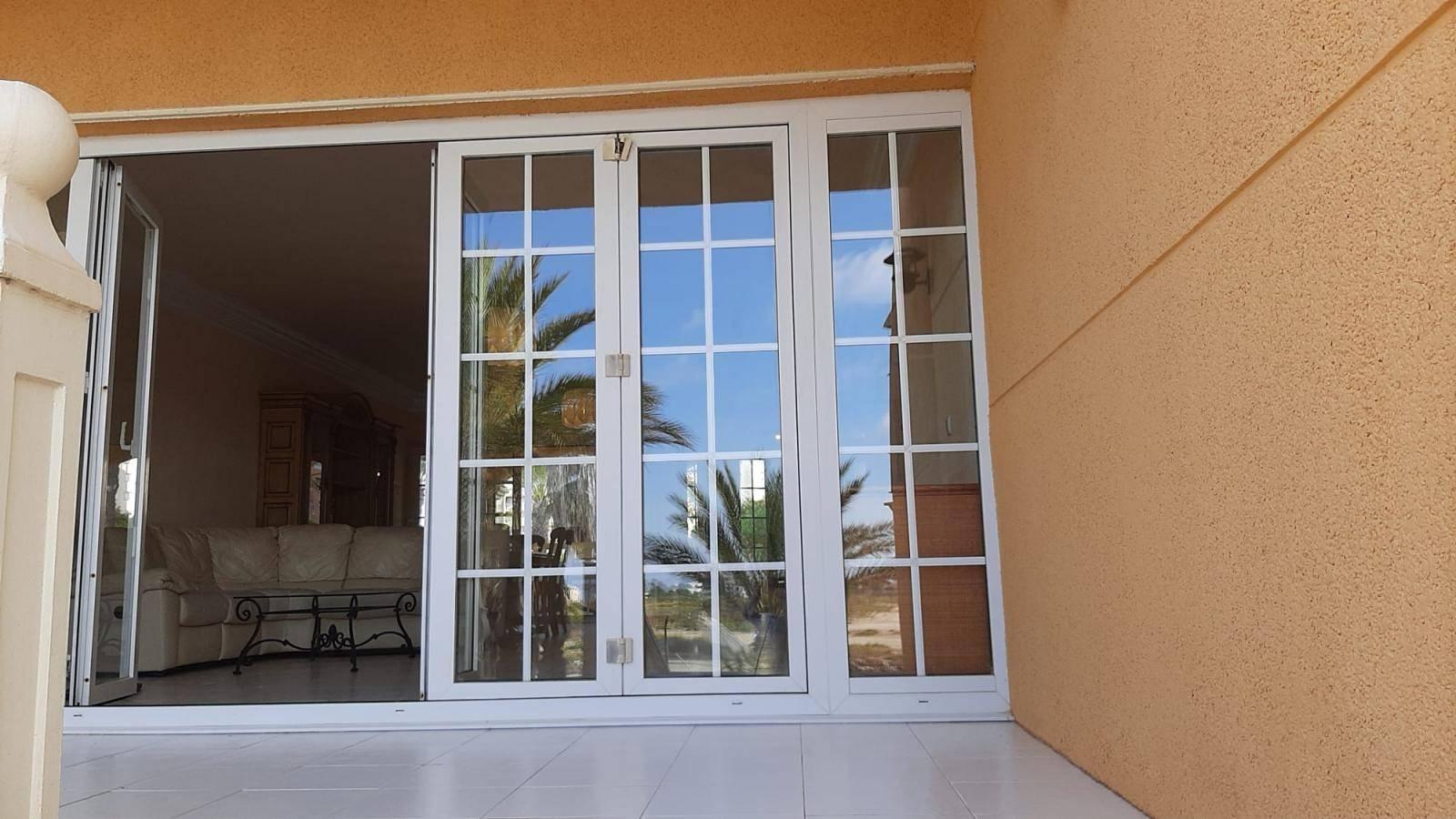 Chalet for Sale in Cartagena