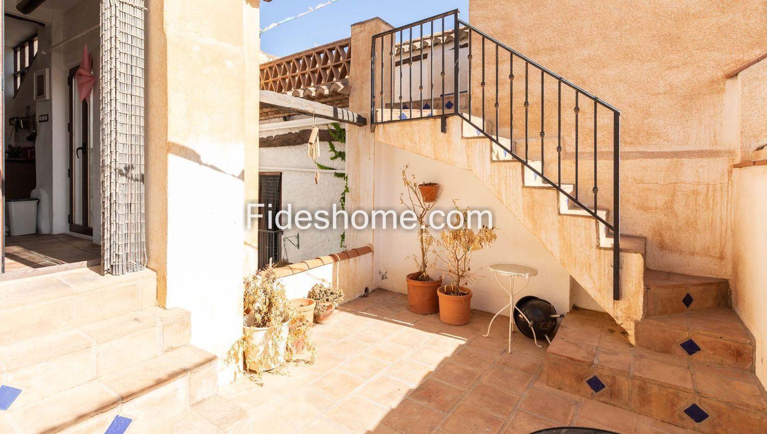 House for Sale in Lecrín