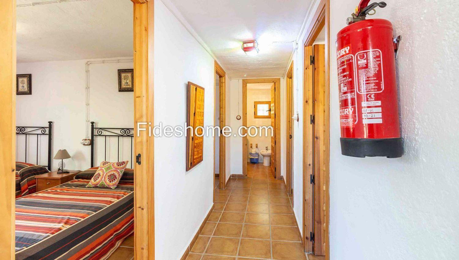 Country Property for Sale in Villamena