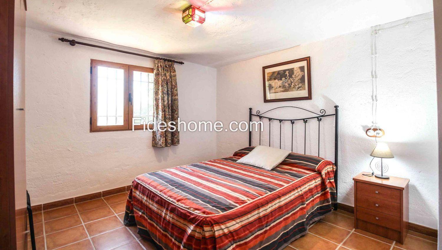 Country Property for Sale in Villamena