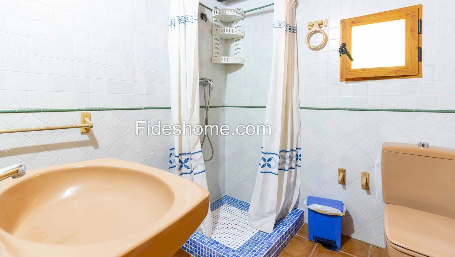 Country Property for Sale in Villamena