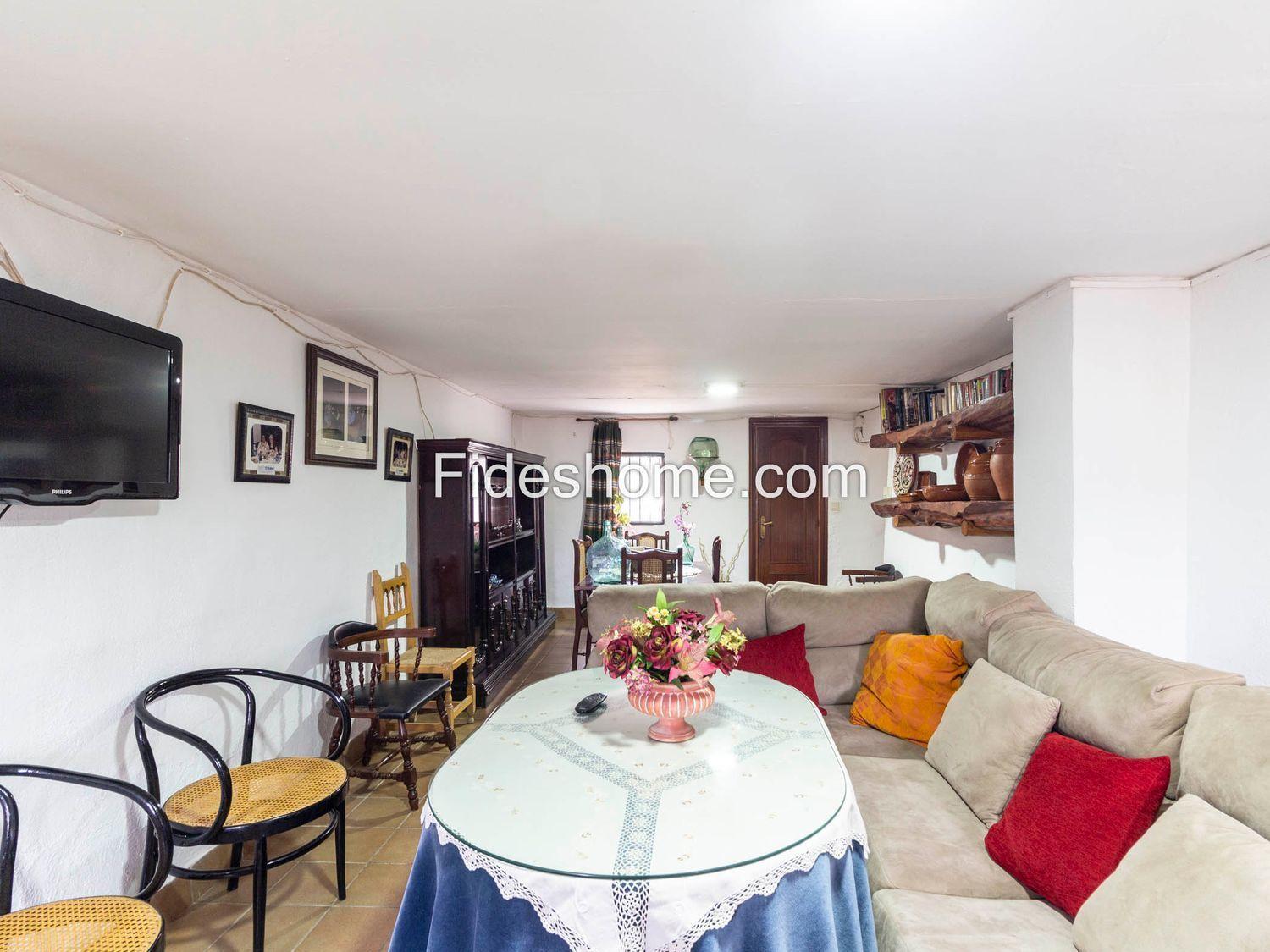 Country Property for Sale in Villamena