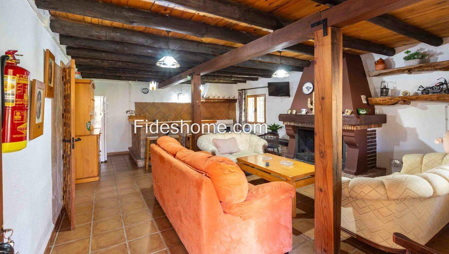 Country Property for Sale in Villamena
