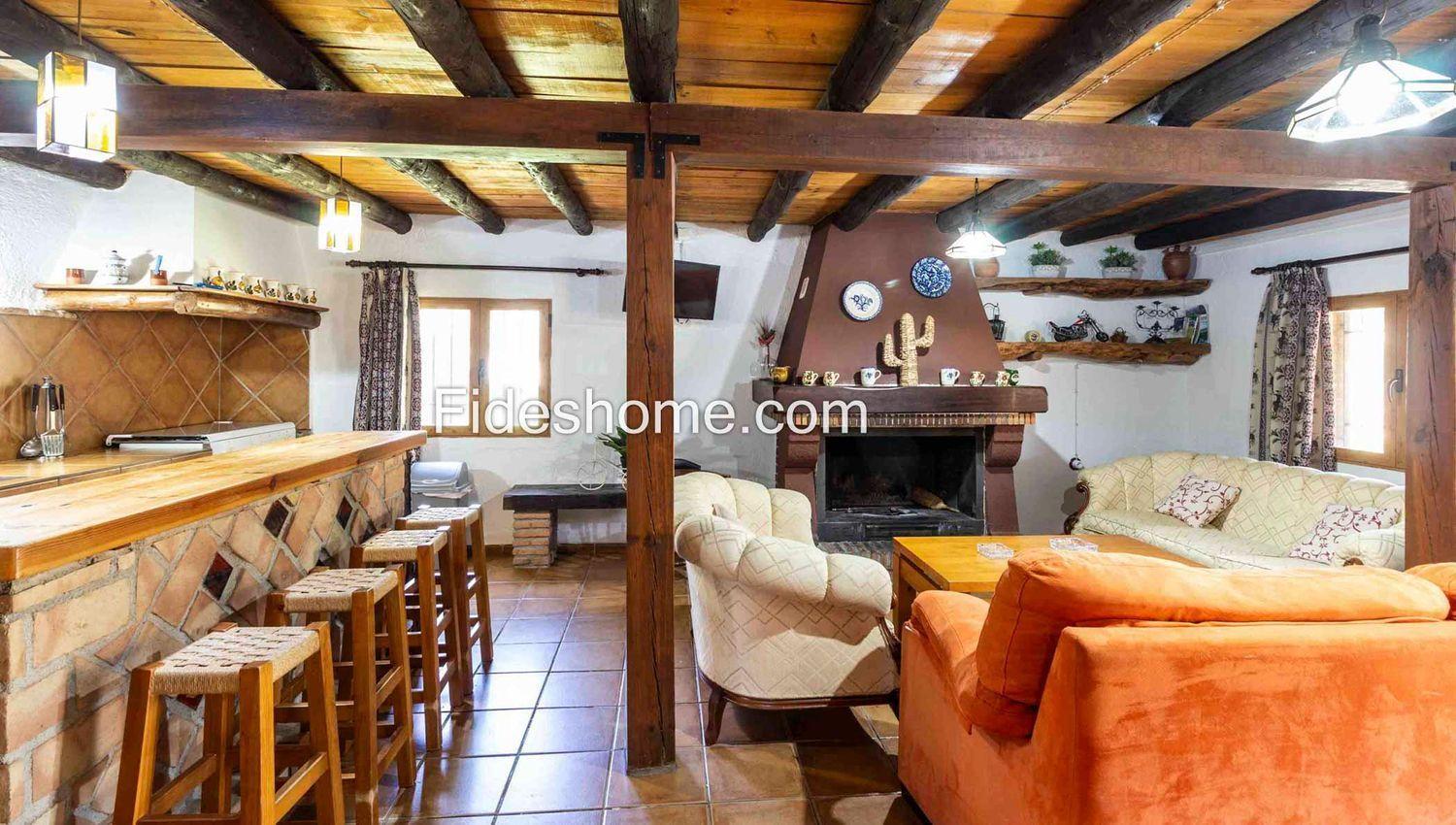 Country Property for Sale in Villamena