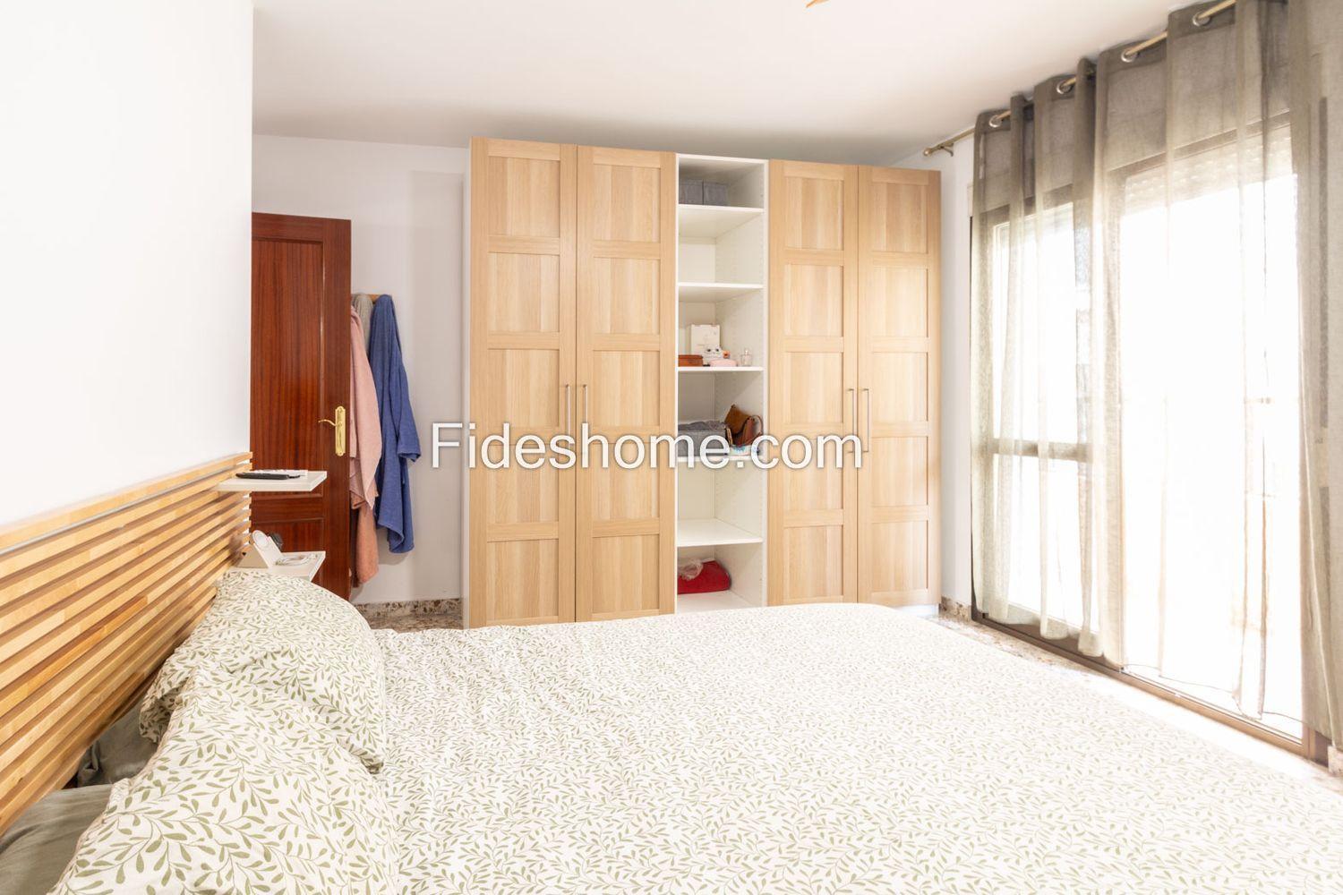 Flat for Sale in Albuñol