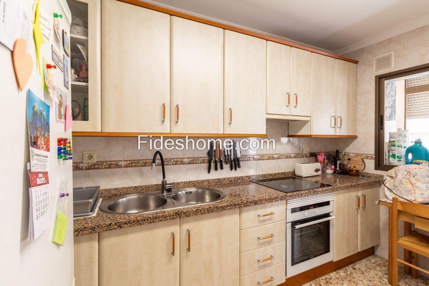 Flat for Sale in Albuñol